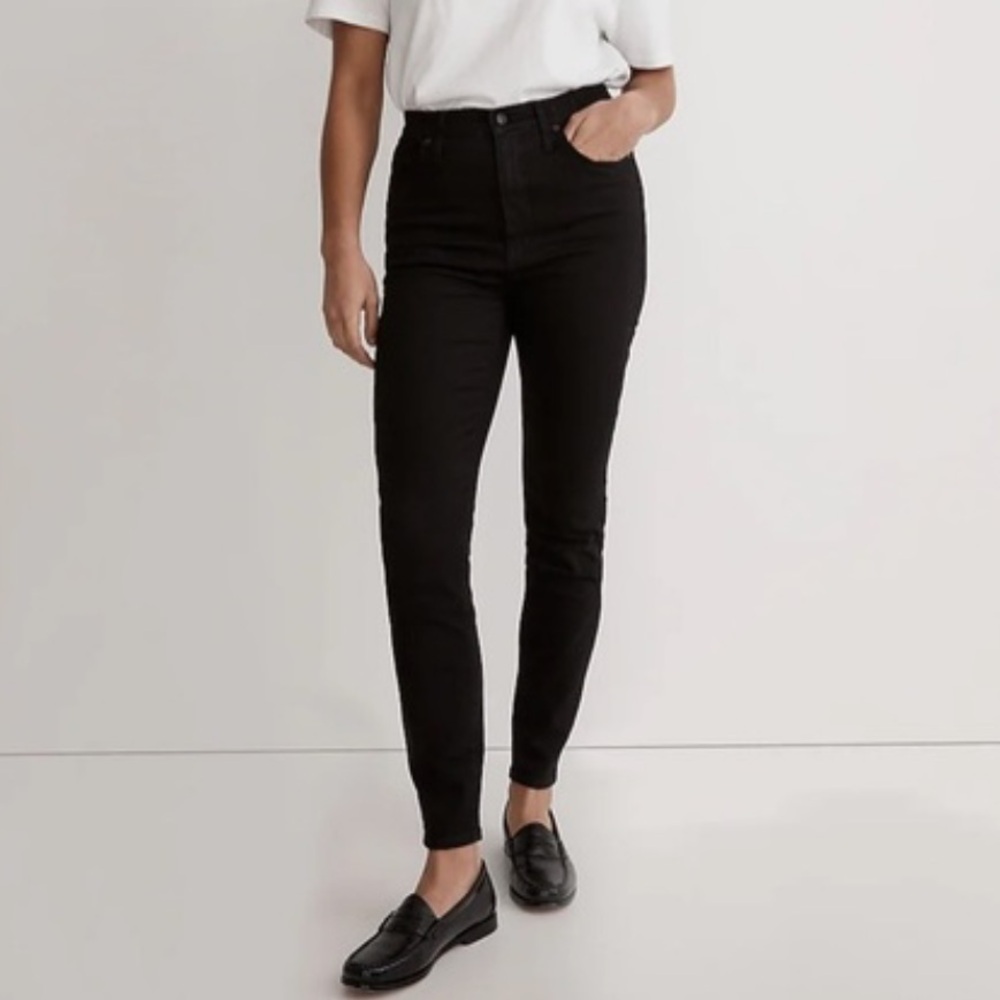 Madewell || high Rise skinny jblack jeans size 28